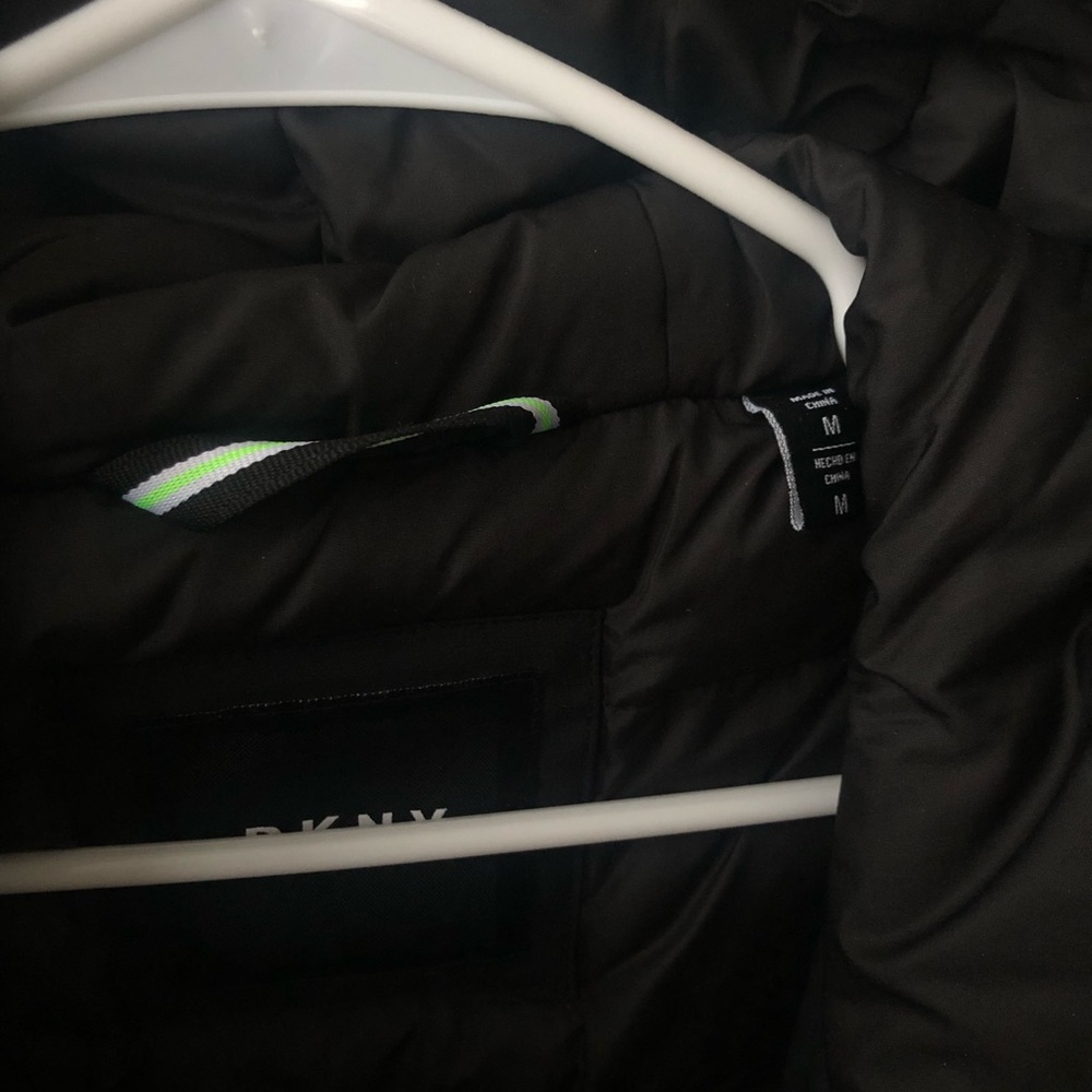 Men’s DKNY Black Winter Jacket - Picture 3 of 4